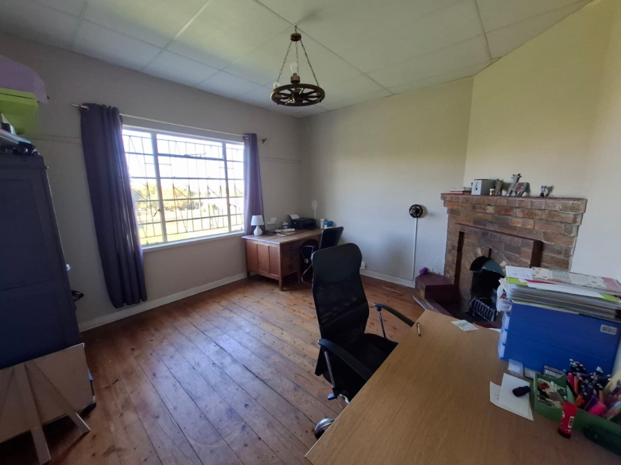 4 Bedroom Property for Sale in Zastron Free State